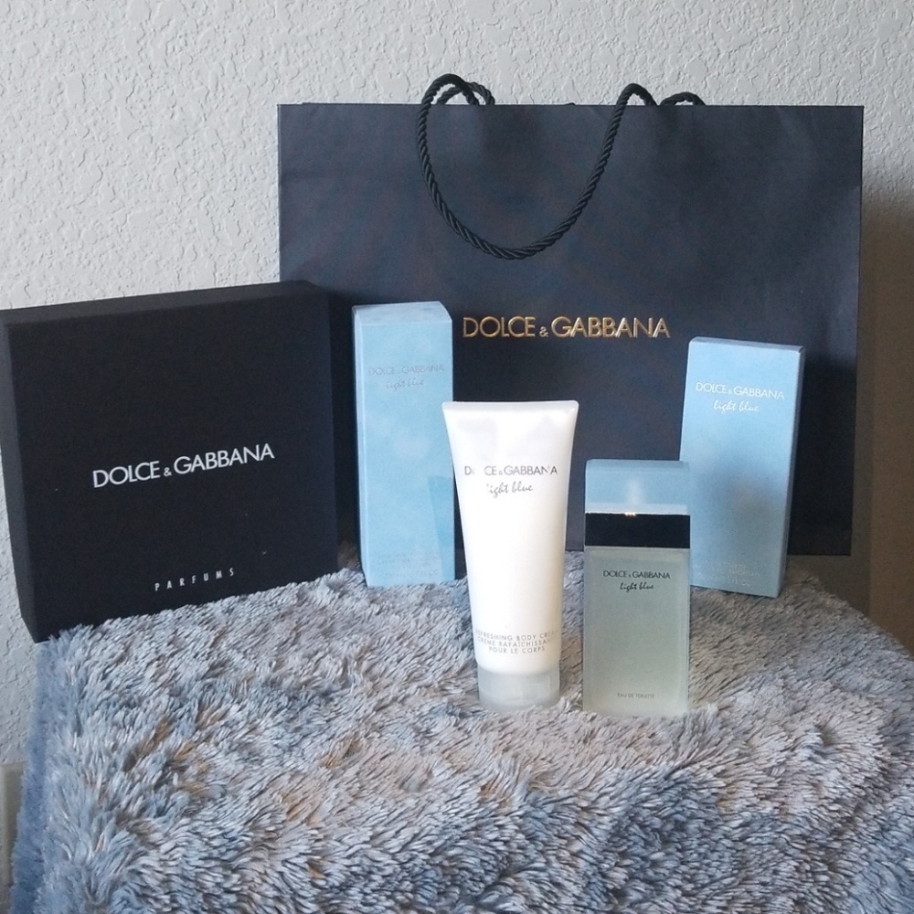 Dolce & Gabbana Light Blue Gift Set